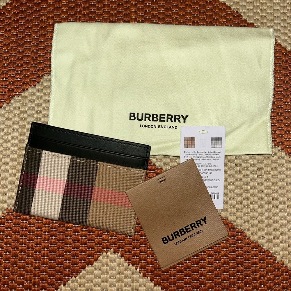 Burberry card holder